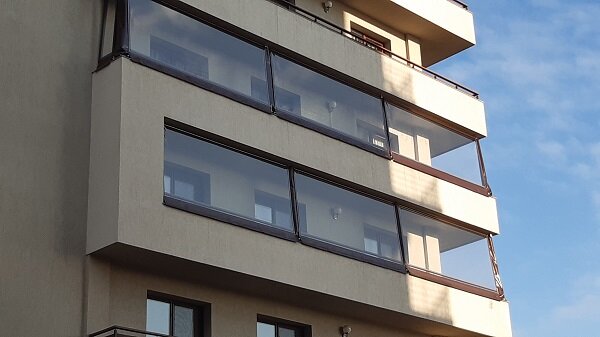 Producator copertine retractabile,marchize.Reparatii copertine.